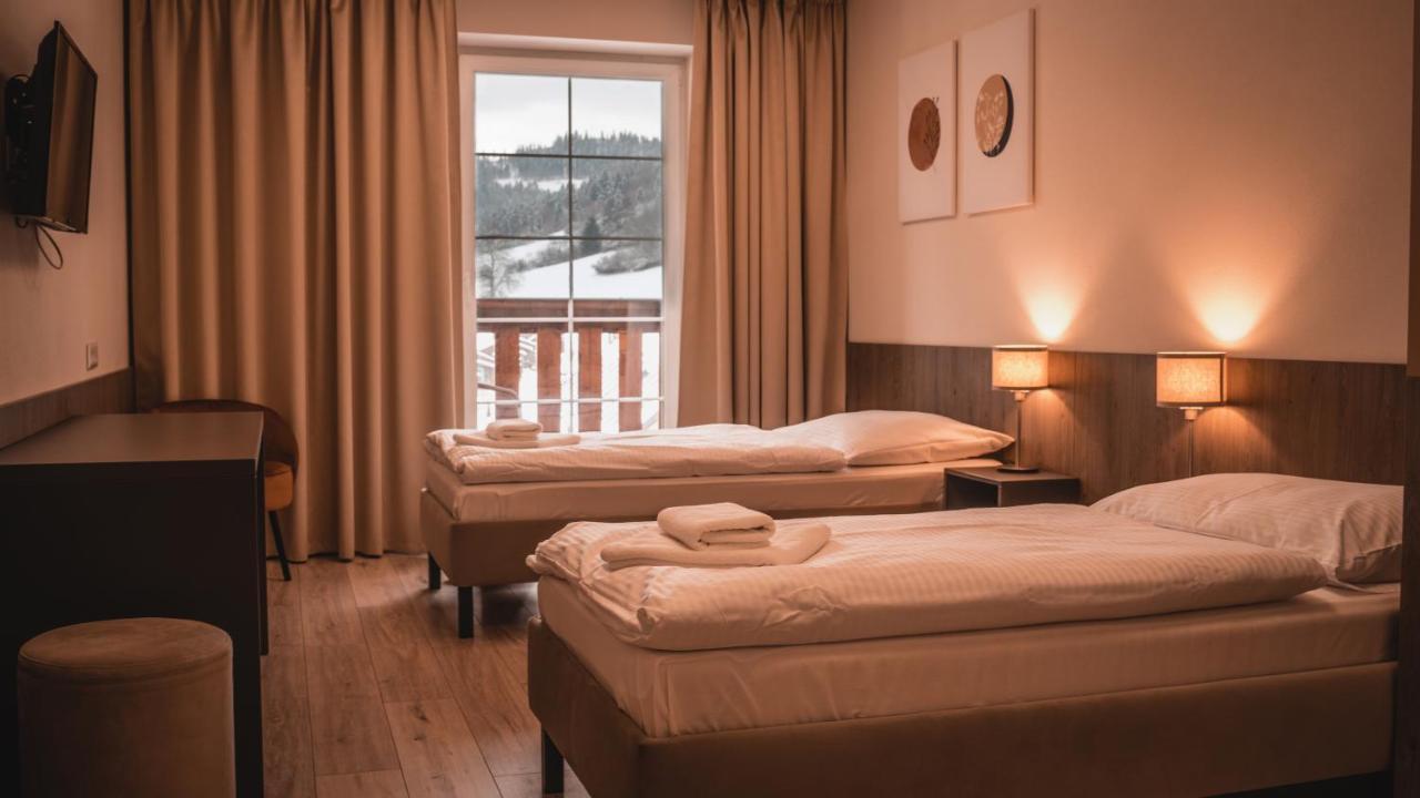 Wellness Penzion Smerdzonka - Kupele Pieniny Červený Kláštor Extérieur photo